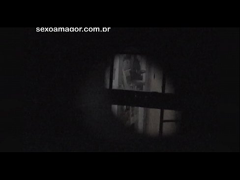 ❤️ Blondie bliver hemmeligt videooptaget af en voyeur fra nabolaget gemt bag hule mursten ❌ Porno at da.123sex.ru ❌